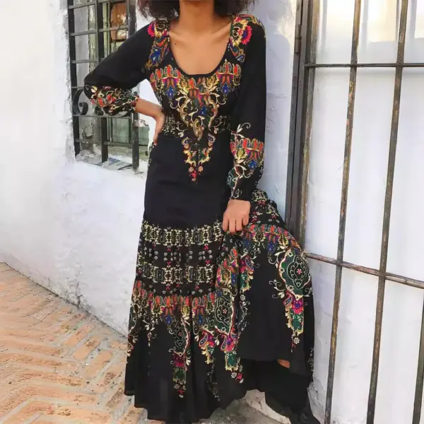 Bohemian long-sleeve knitted dress